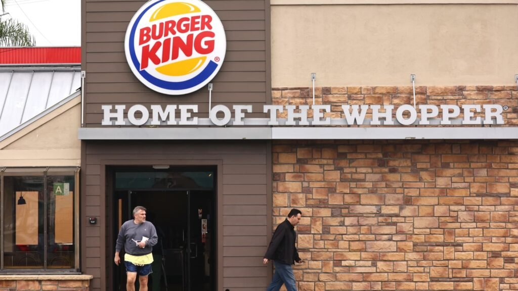 Dining establishment Brands reports 2.5% same-store sales development, fueled by Hamburger King and Popeyes