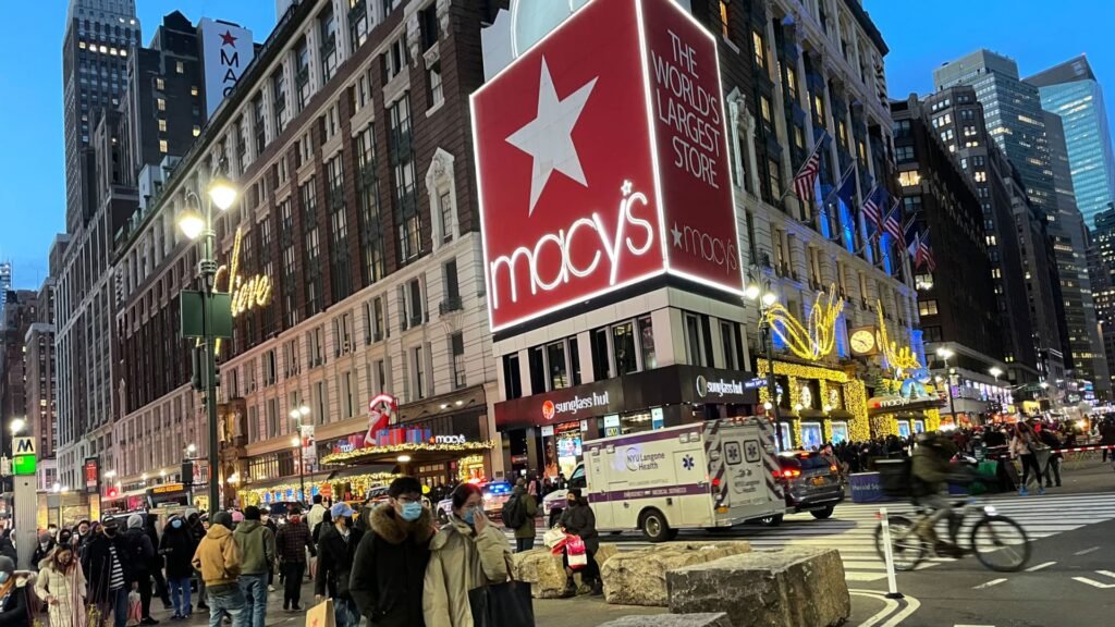 Macy’s turn-around starts to take shape, however ailing stores weigh on quarterly outcomes