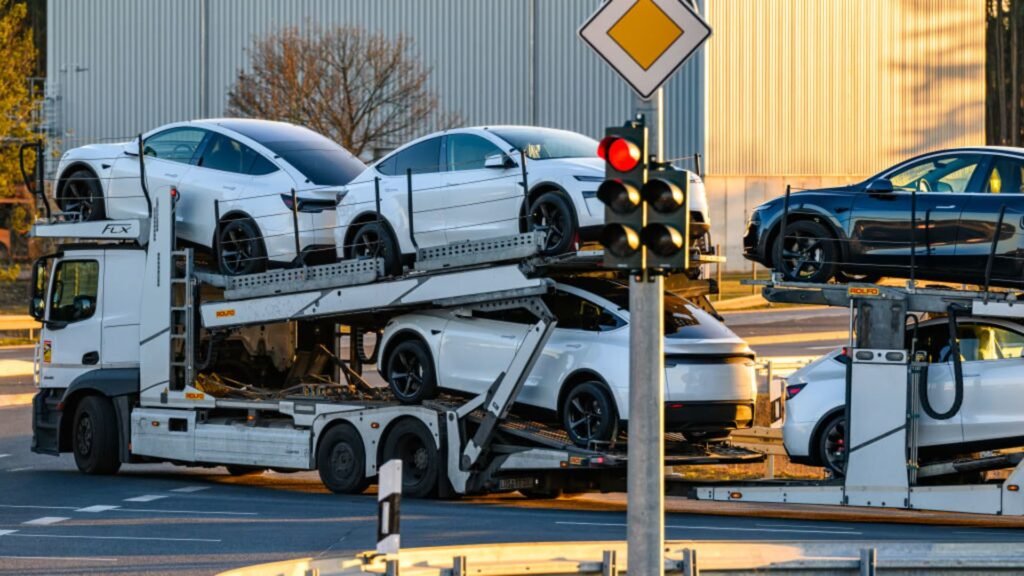 Tesla reports 336,000 automobile shipments in very first quarter, 13% drop from a year ago