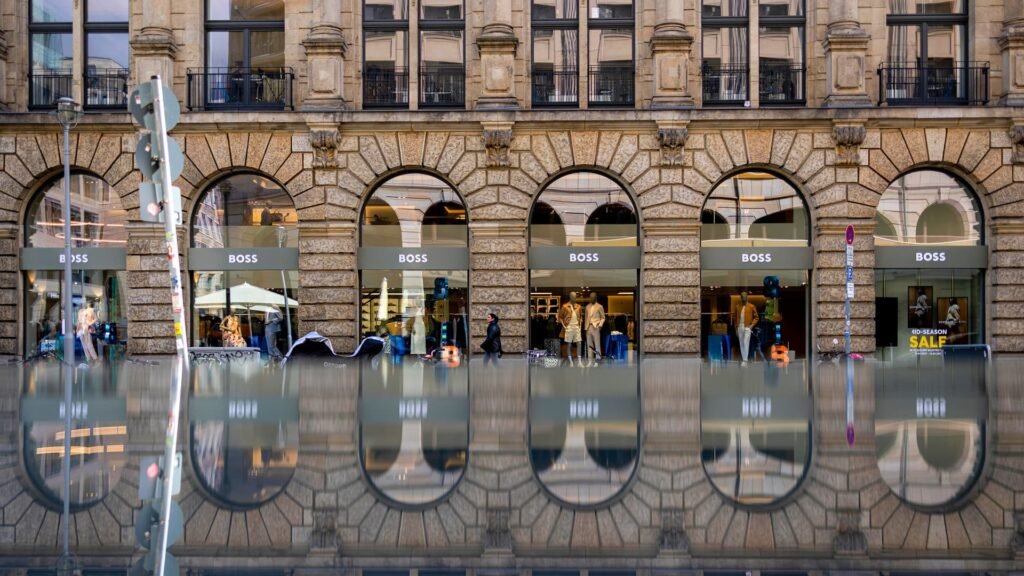 Hugo Manager warns U.S. tariffs, migration uncertainty moistening domestic and traveler invest