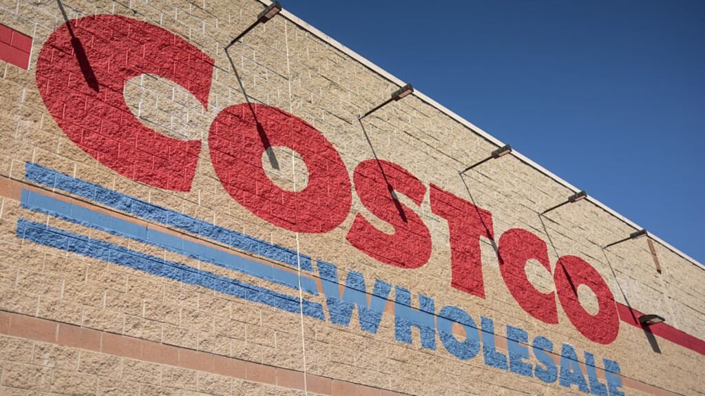 Costco tops incomes and profits quotes as sales jump 8%, shares still dip