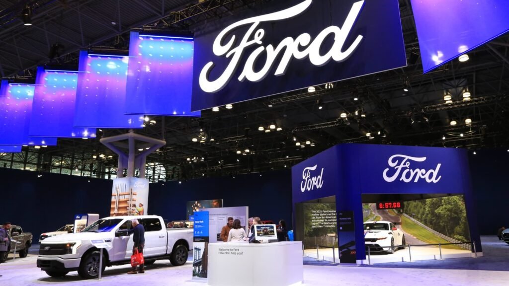Ford suspends 2025 assistance amid $2.5 billion tariff effect