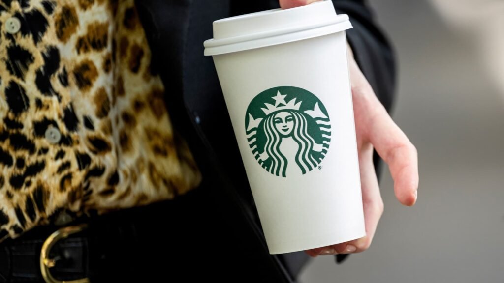 Starbucks stock falls as sales disappoint, turnaround pressures revenues