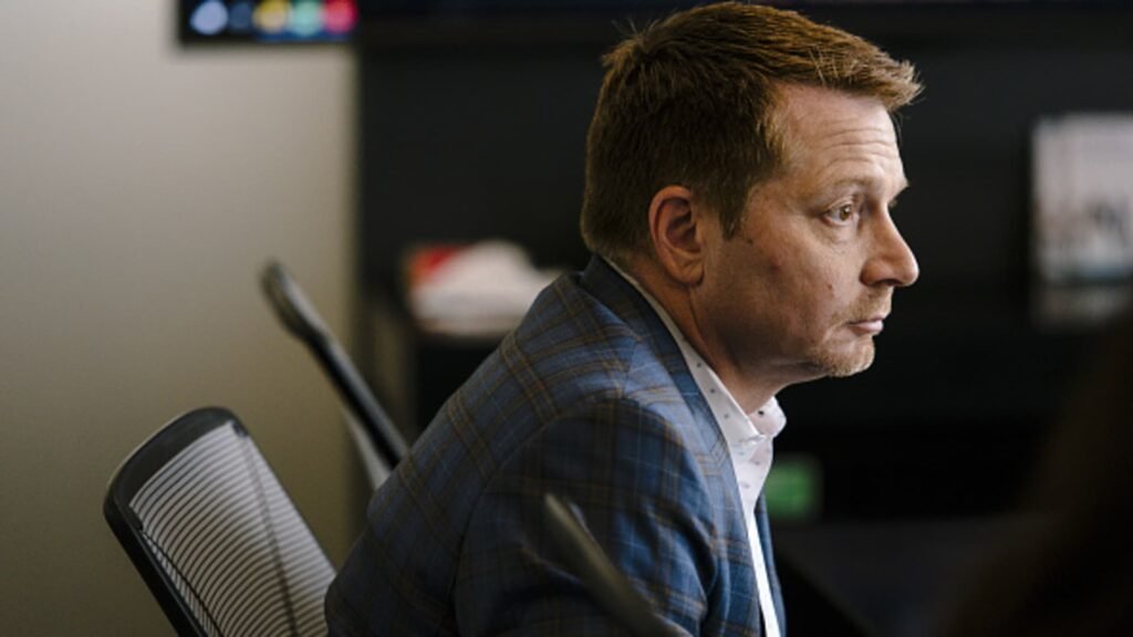 CrowdStrike drops 4% on uninspired assistance, continuous impact from July IT blackout