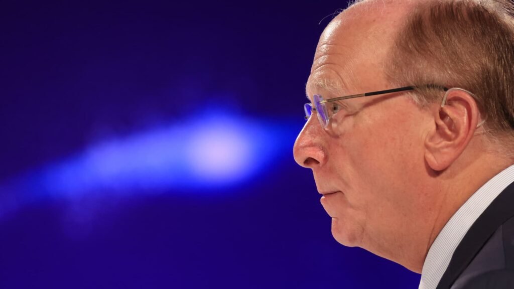 BlackRock falls more than 5% on mixed profits– why we ‘d seek to buy Wednesday