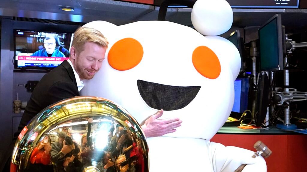 Reddit shares leap as much as 20% on second-quarter sales and guidance beat