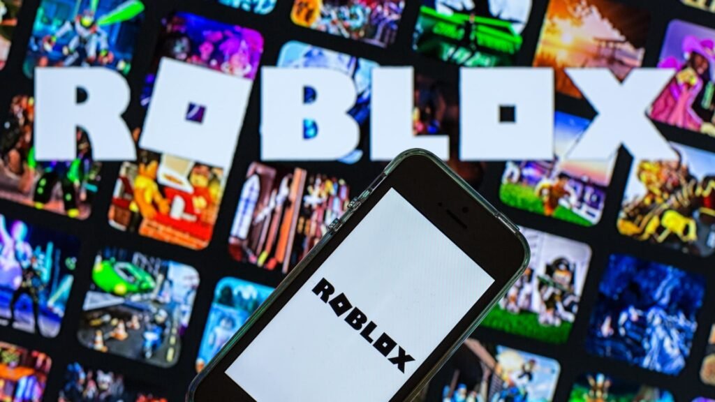 Roblox stock soars 10% after revenue beat, strong user development