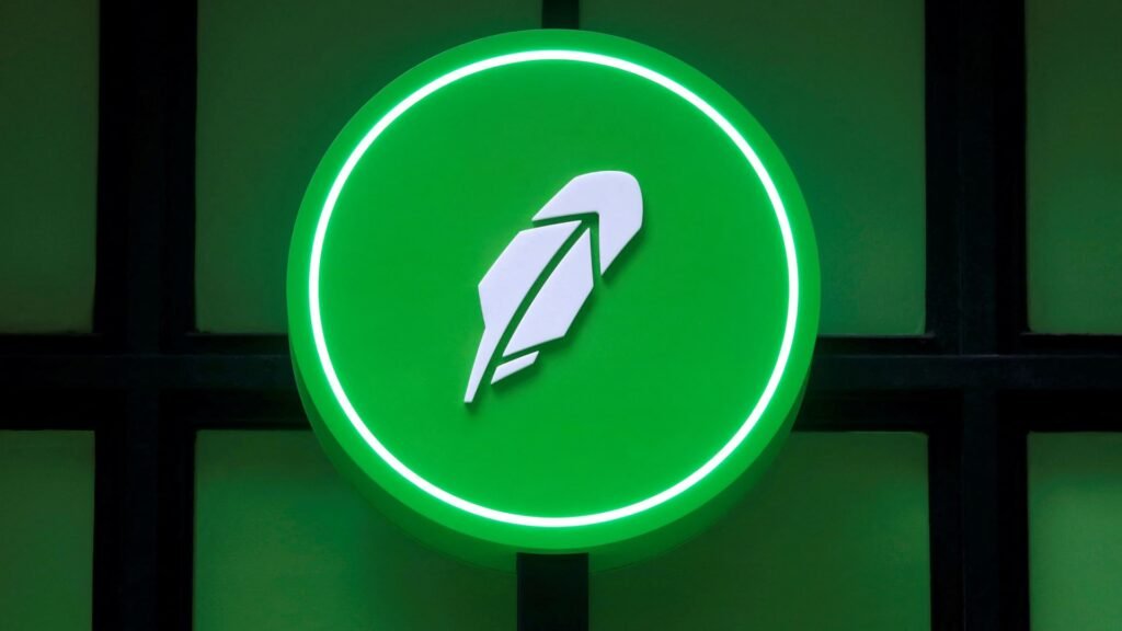 Robinhood reports second-quarter earnings beat with profits climbing 45%