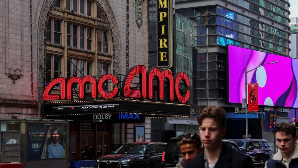 AMC substantially narrows losses, posts second-quarter profits development
