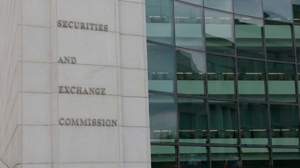 Financiers aren’t the market’s biggest loser if Trump, SEC end quarterly reporting